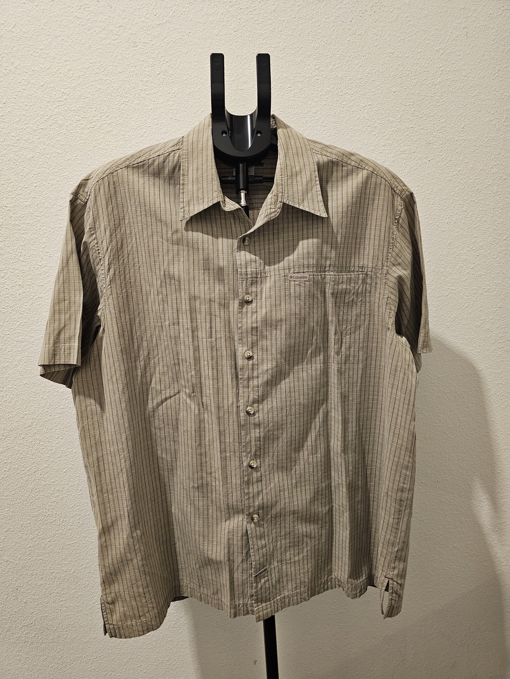 Columbia Men's Plaid Button Up Shirt Tan Olive Green, Vintage